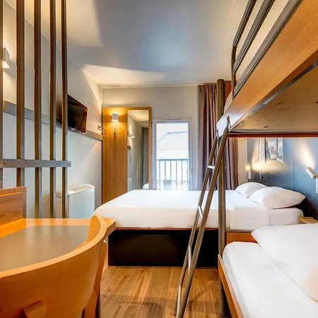 B&B Hotel Saint-Witz מלון סן-ויץ