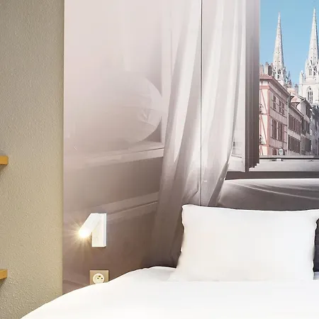 Hotel B&B Hotel Saint-Witz 2*