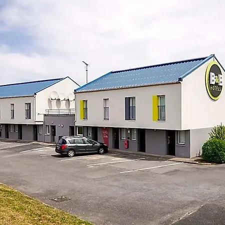 Hotel B&B Hotel Saint-Witz 2*