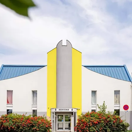 Hotel B&B Hotel Saint-Witz 2*