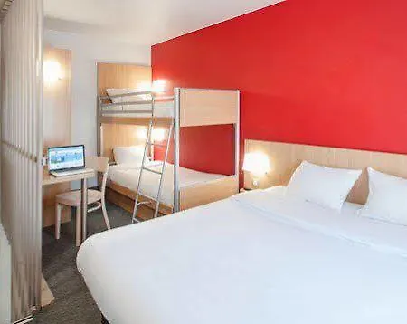 B&B Hotel Saint-Witz Hotel