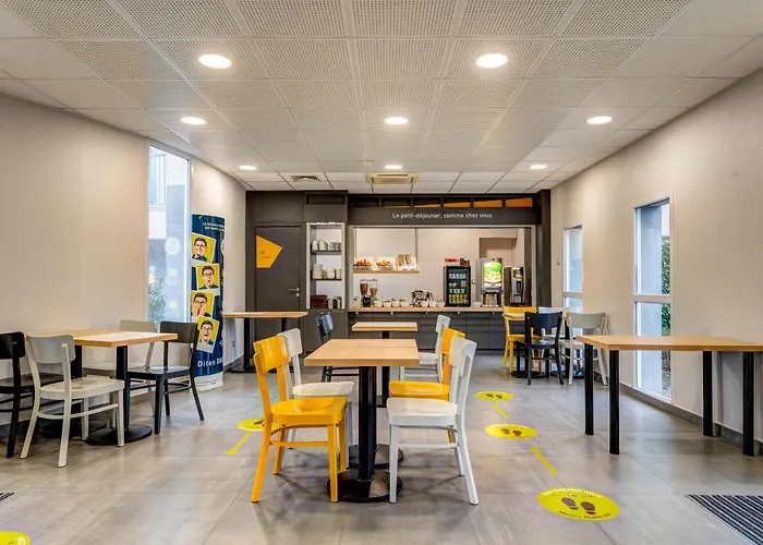 호텔 B&B Hotel Saint-Witz