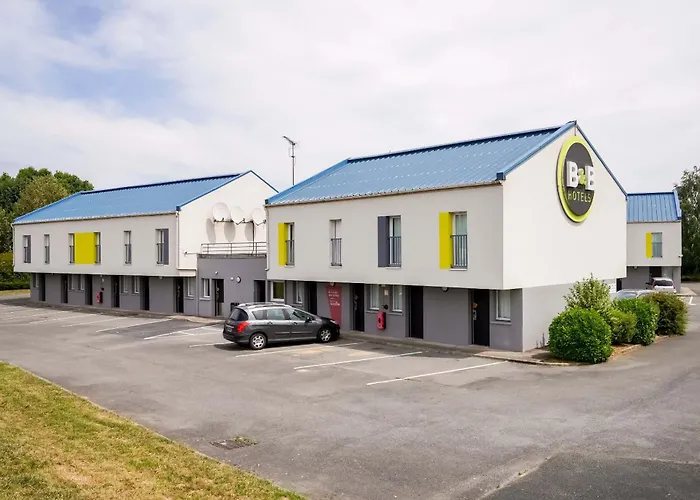 B&B Hotel Saint-Witz 호텔 2*